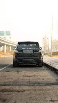 Land Rover