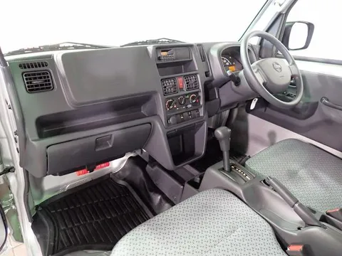 Nissan Clipper Truck
