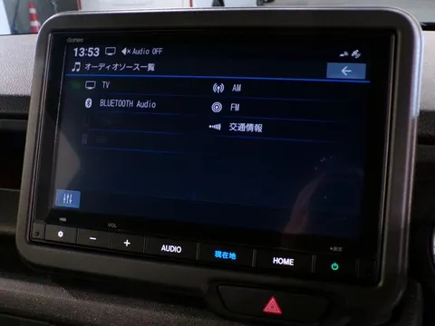 Honda N-BOX Custom