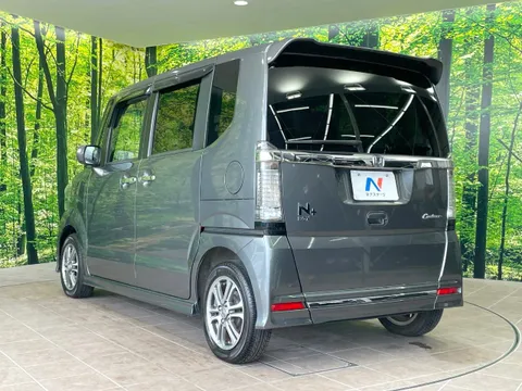 Honda N-BOX+ Custom
