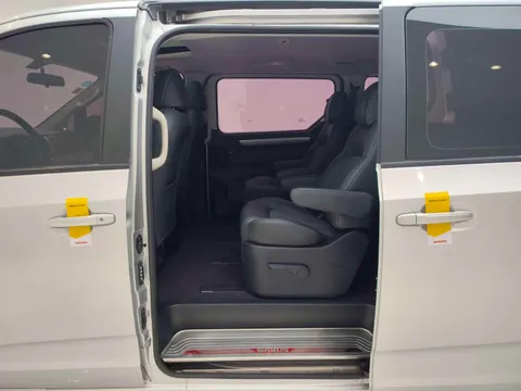 Maxus G10