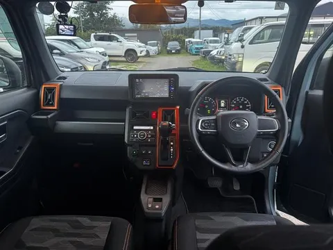 Daihatsu Taft