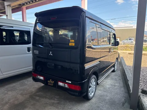 Mitsubishi Town Box