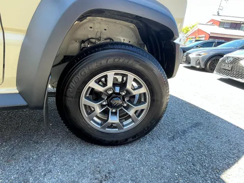 Suzuki Jimny Nomade
