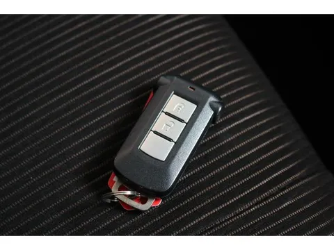 Mitsubishi eK Space Custom