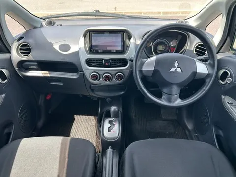 Mitsubishi I