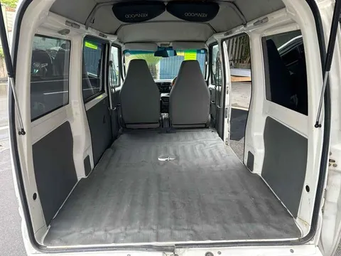Mitsubishi Minicab Van