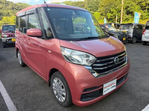 Nissan Dayz Roox