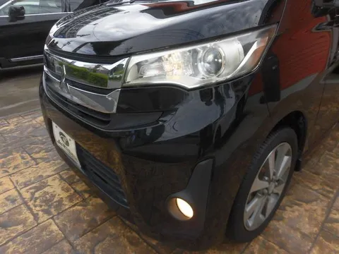 Mitsubishi eK Custom