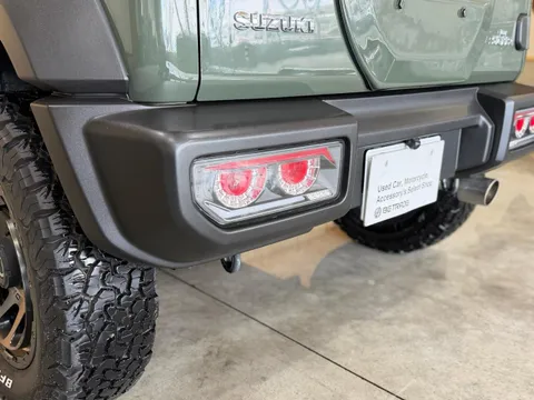 Suzuki Jimny Sierra