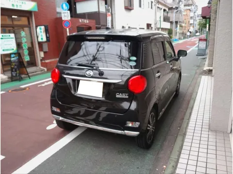 Daihatsu Cast