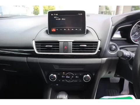Mazda Axela Sport