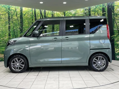 Mitsubishi eK Space