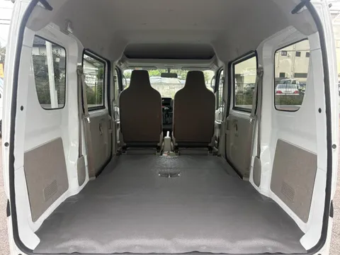 Mitsubishi Minicab Van