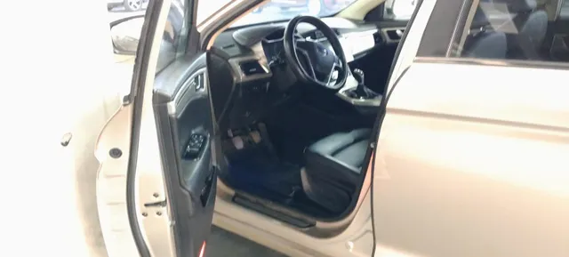 Geely Emgrand GL