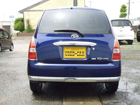 Daihatsu Mira Gino