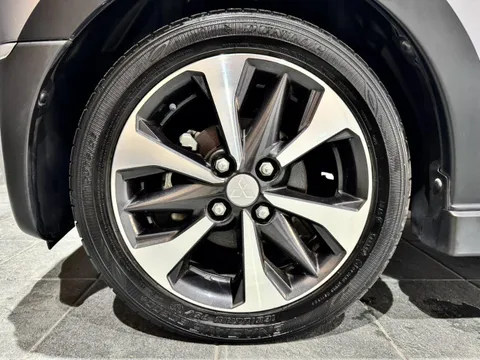 Mitsubishi eK X