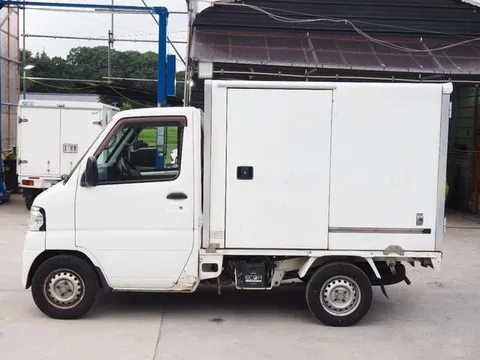 Mitsubishi Minicab Truck