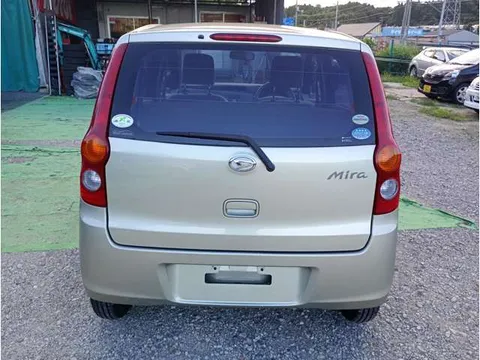 Daihatsu Mira
