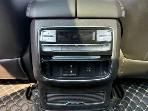 Roewe RX8