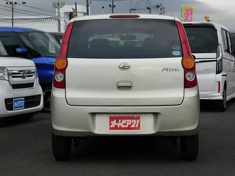 Daihatsu Mira