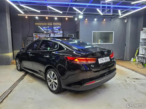 Kia K5