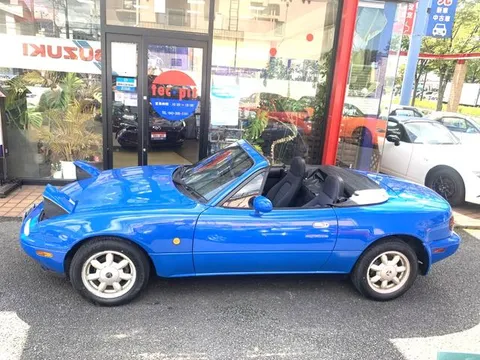 Mazda Eunos Roadster