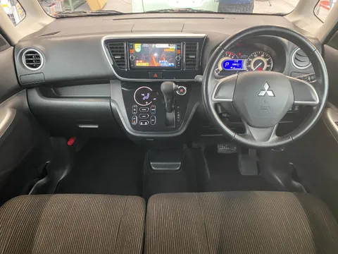 Mitsubishi eK Space Custom
