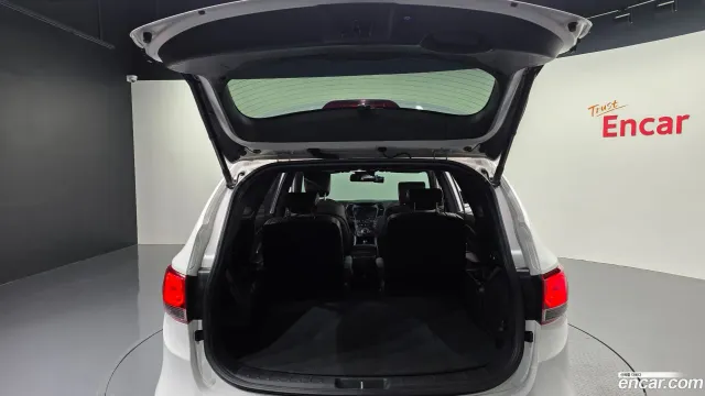 Hyundai Grand Santa Fe (Maxcruz)