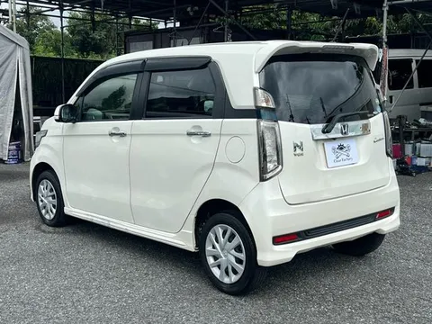 Honda N-WGN Custom