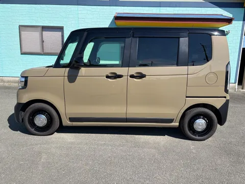 Honda N-BOX Joy