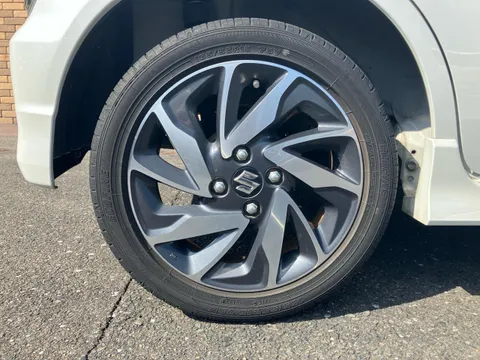 Suzuki Wagon R Stingray