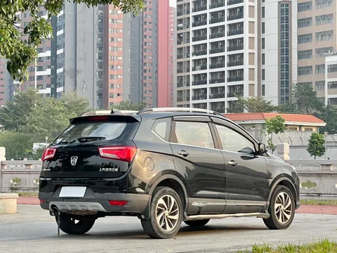 Baojun 560