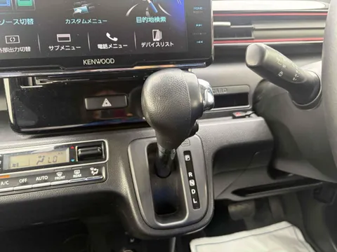 Suzuki Wagon R Stingray