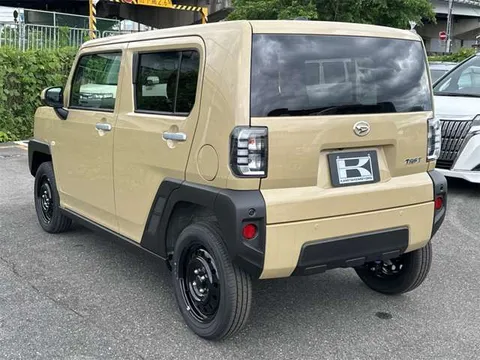 Daihatsu Taft