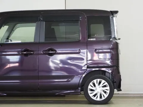 Suzuki Spacia Custom