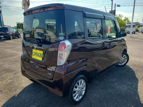 Nissan Dayz Roox