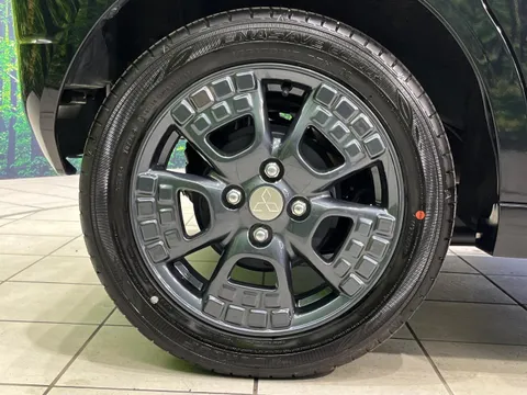 Mitsubishi Delica Mini