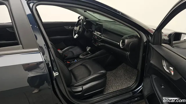 Kia Cerato (K3)