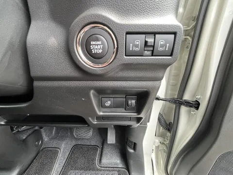 Suzuki Spacia Gear