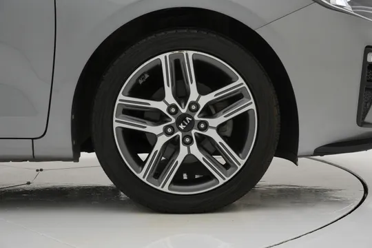 Kia Cerato (K3)