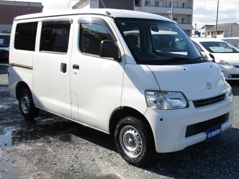 Toyota TownAce Van
