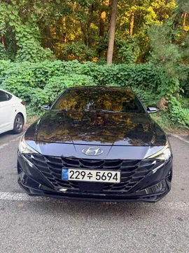 Hyundai Elantra (Avante)