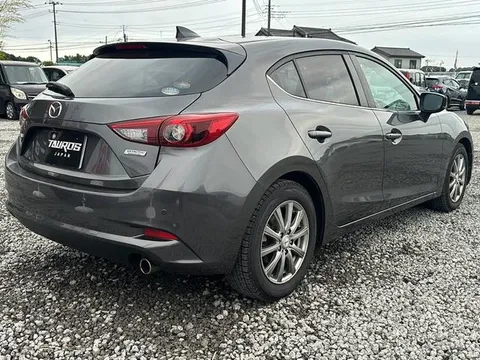 Mazda Axela Sport