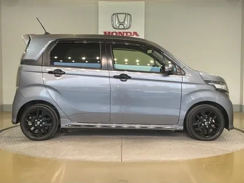 Honda N-WGN Custom