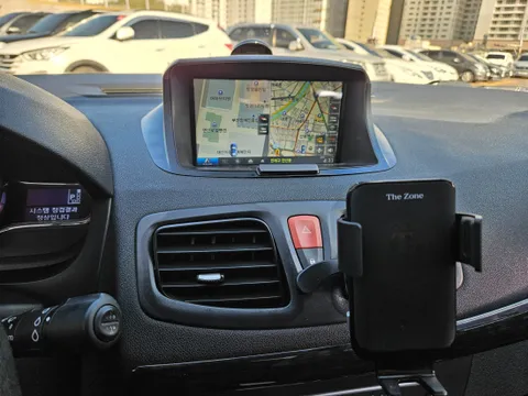 Renault SM3