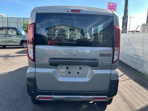 Suzuki Spacia Gear