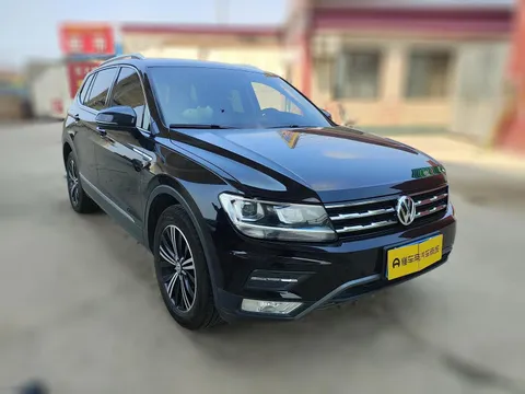 Volkswagen Tiguan L
