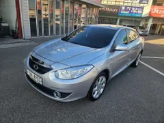 Renault SM3