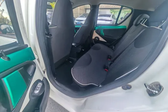 BYD F0